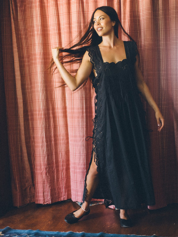 Betty Nightgown in Black